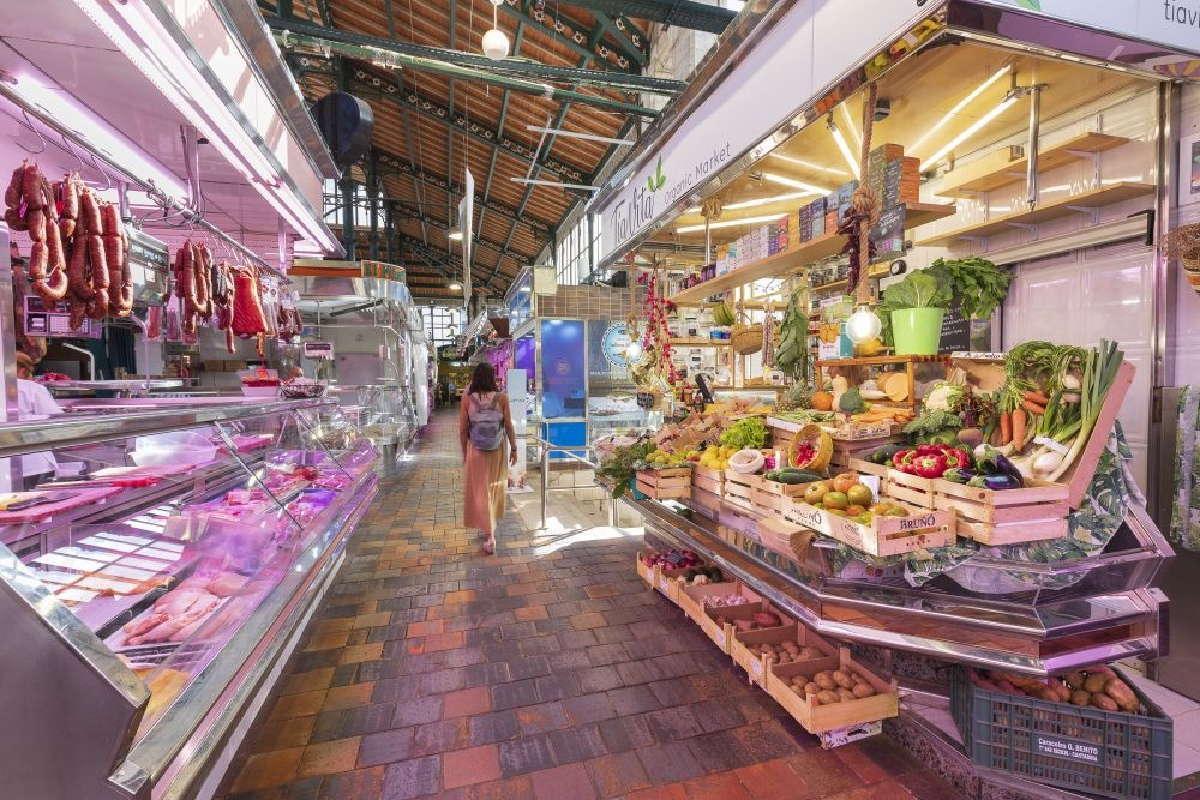 De pueblo en pueblo: mercadillos de Cantabria para vivir la región como un local