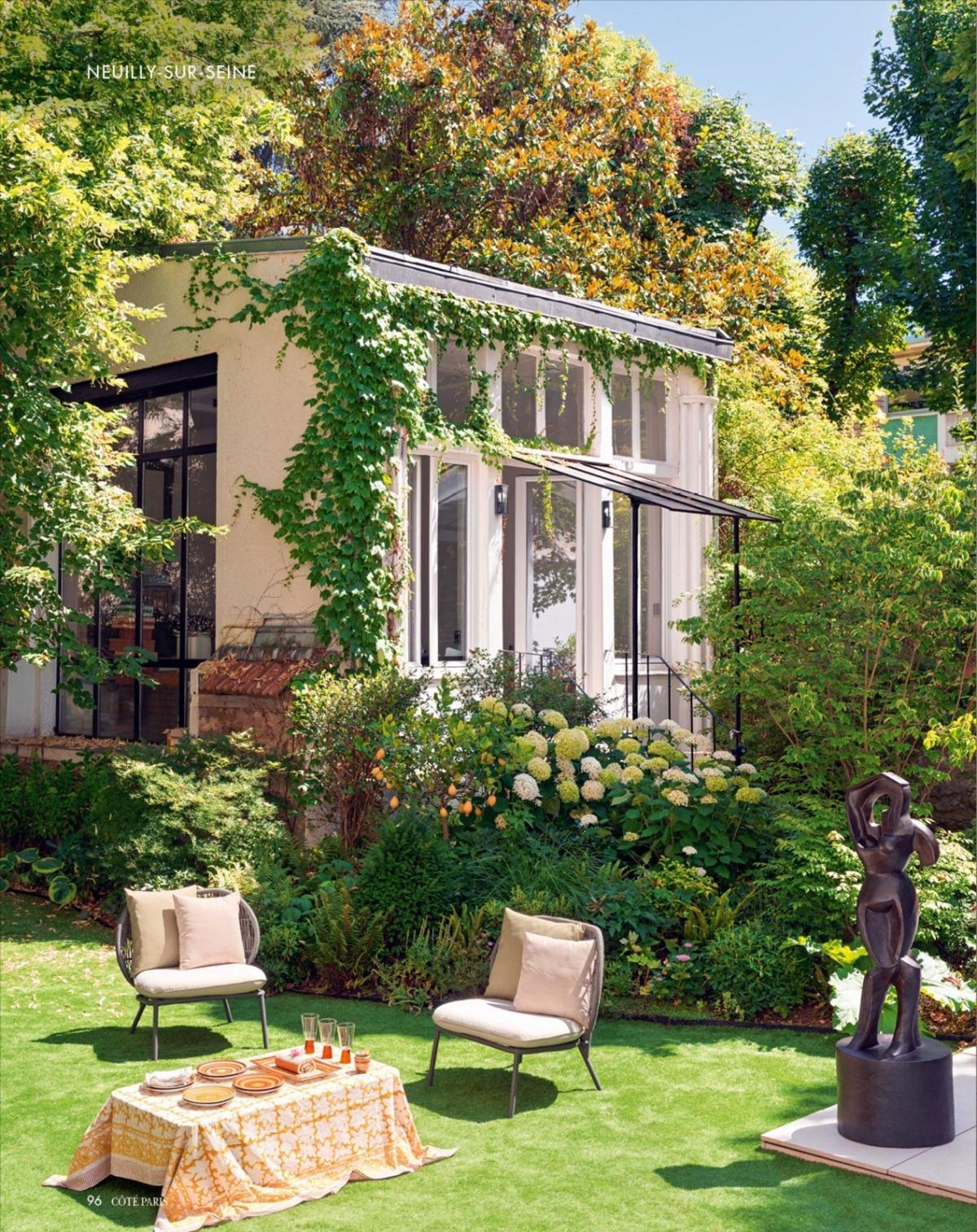 Audace architecturale : Michel Amar réinvente un hôtel particulier à Neuilly