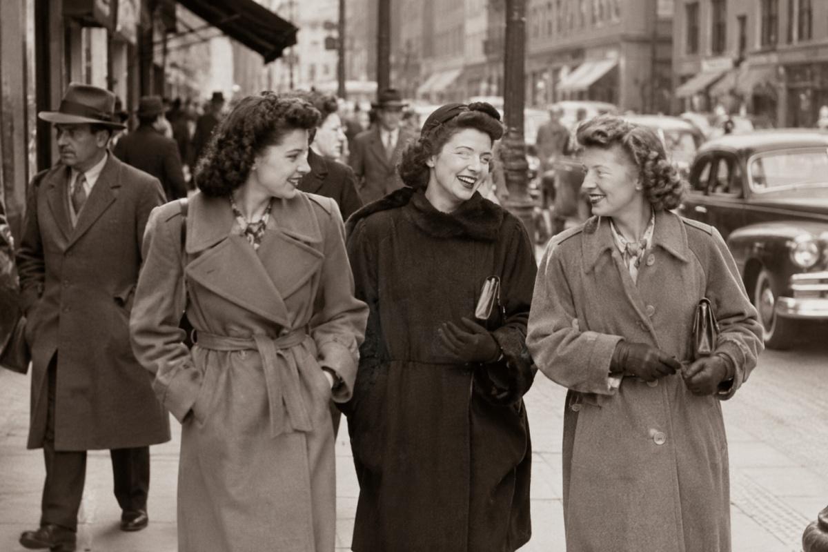 Old Photographs Show Everyday Life in the 1940s and 1950s
