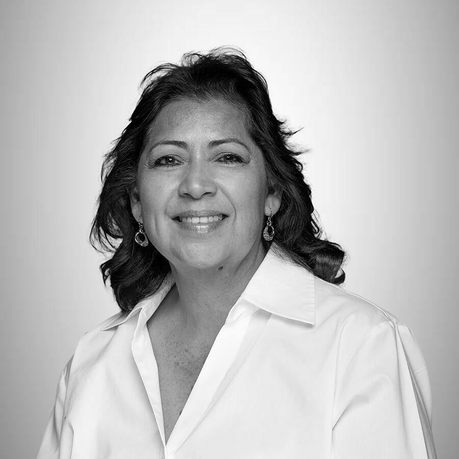 Annette Lampron, Receptionist