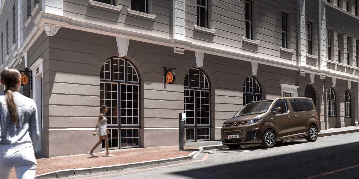 El Citroën ë-Spacetourer 100% ëlectric llega a España: hecho a la medida para familias y profesionales