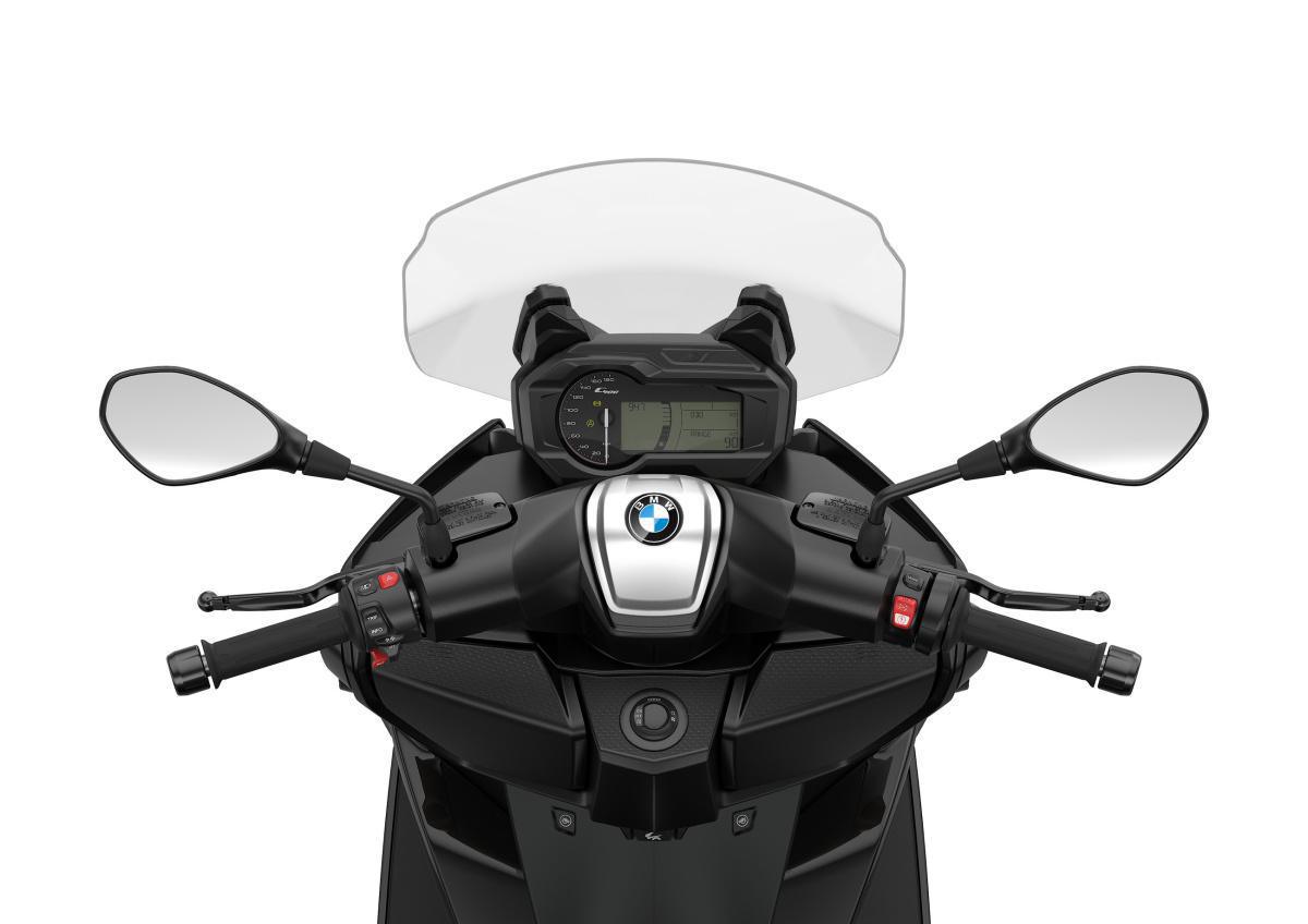 BMW Motorrad presenta los nuevos BMW C 400 X y C 400 GT