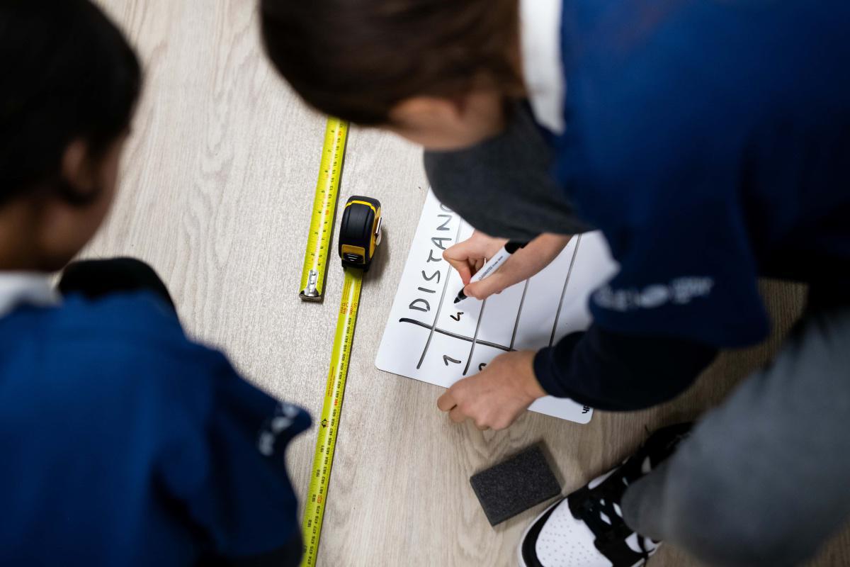 BWT ALPINE F1 TEAM Y MICROSOFT LANZAN EL PROGRAMA MUNDIAL «RACE INTO STEM»