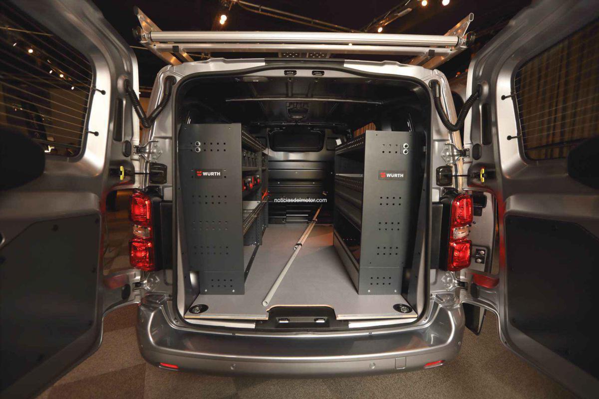 TOYOTA ESPAÑA PRESENTA LA RENOVADA GAMA PROFESSIONAL