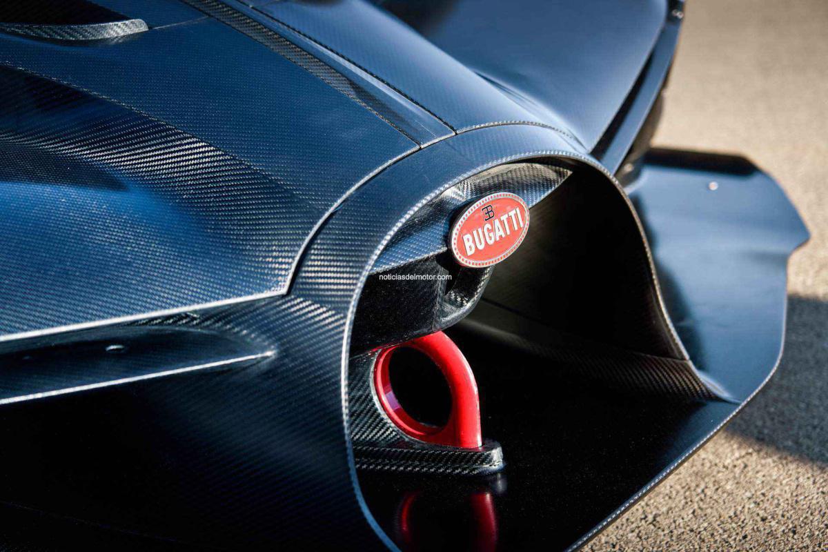 REDEFINIENDO LA EXPERIENCIA DE RENDIMIENTO CON EL BUGATTI BOLIDE