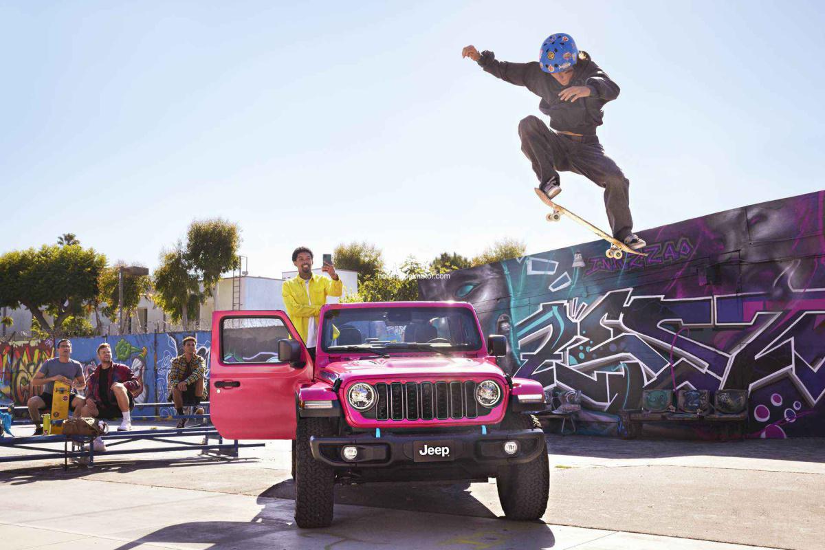 LA CAMPAÑA DE MARKETING GLOBAL DE LA MARCA JEEP® "FAMOUS FOR FREEDOM" PARA EL NUEVO JEEP WRANGLER 2024 CON EL LEGENDARIO TEMA "CALIFORNIA LOVE" YA HA LLEGADO A EUROPA