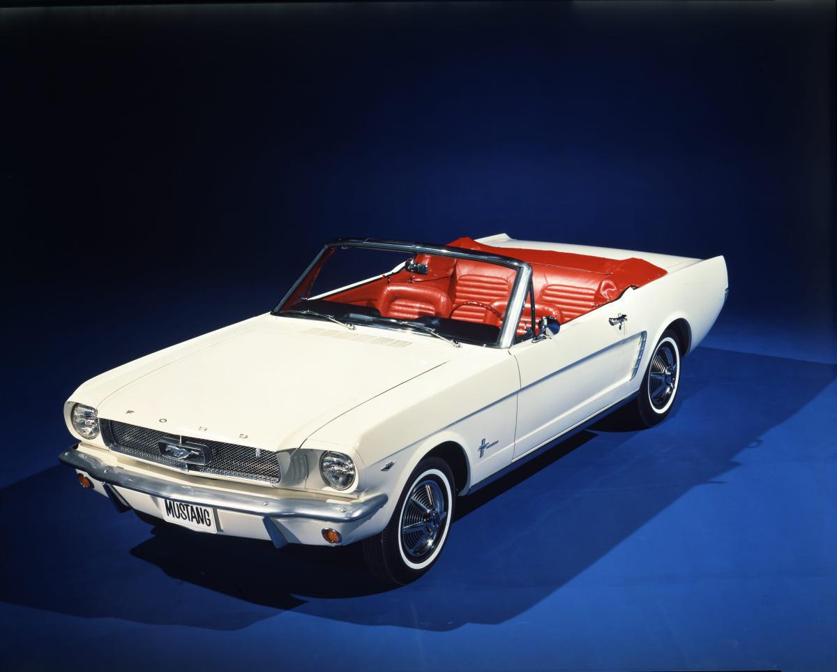 FORD CELEBRA LOS 60 AÑOS DEL ICÓNICO MUSTANG CON EL ANUNCIO DE NUEVOS MODELOS Y EL INICIO DE LOS PEDIDOS