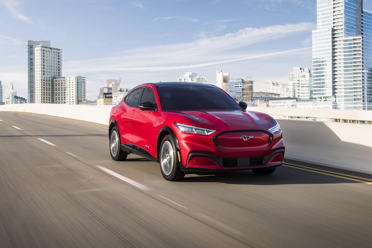 FORD CELEBRA LOS 60 AÑOS DEL ICÓNICO MUSTANG CON EL ANUNCIO DE NUEVOS MODELOS Y EL INICIO DE LOS PEDIDOS