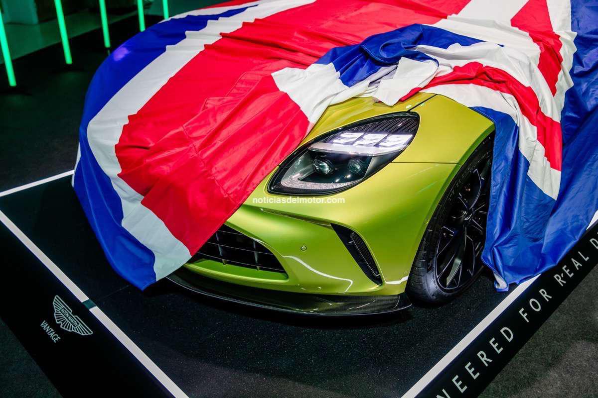 ASTON MARTIN MADRID PRESENTA EL NUEVO VANTAGE A CLIENTES Y MEDIOS DE COMUNICACIÓN