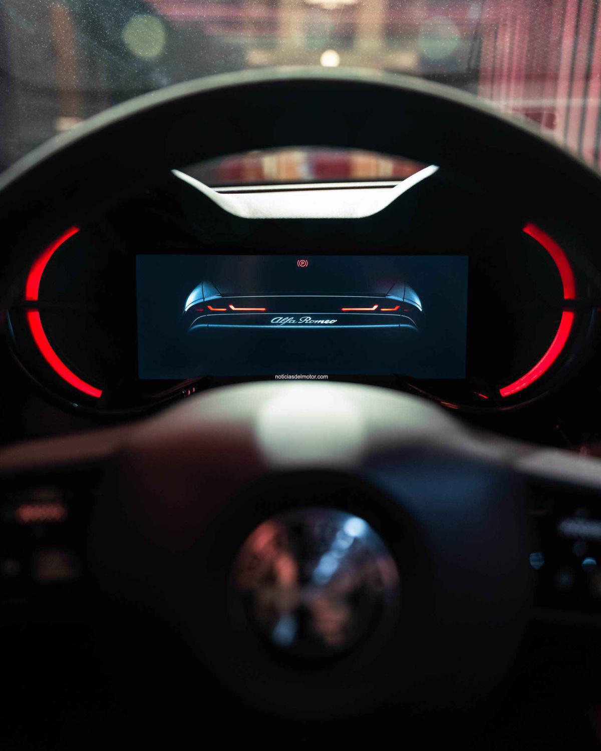 EL ESPÍRITU DEPORTIVO DEL ALFA ROMEO JUNIOR CON DIMENSIONES COMPACTAS PODRÁ ADQUIRIRSE EN ESPAÑA DESDE 29.000 EUROS EL ESPÍRITU DEPORTIVO DEL ALFA ROMEO JUNIOR CON DIMENSIONES COMPACTAS PODRÁ ADQUIRIRSE EN ESPAÑA DESDE 29.000 EUROS