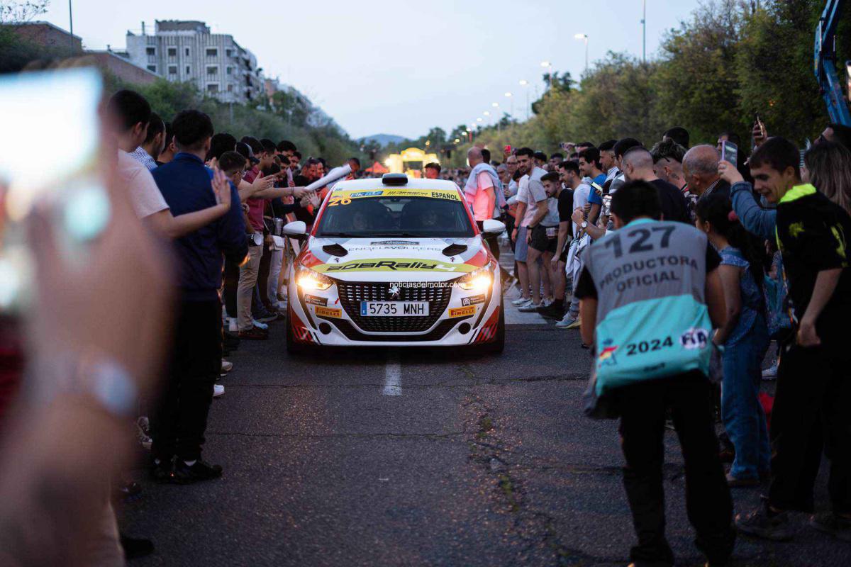 RÉCORD DE 26 EQUIPOS EN SU DEBUT DE LA PEUGEOT RALLY CUP IBÉRICA Y EN LA SEGUNDA PRUEBA DEL TROFEO PORTUGUÉS RÉCORD DE 26 EQUIPOS EN SU DEBUT DE LA PEUGEOT RALLY CUP IBÉRICA Y EN LA SEGUNDA PRUEBA DEL TROFEO PORTUGUÉS