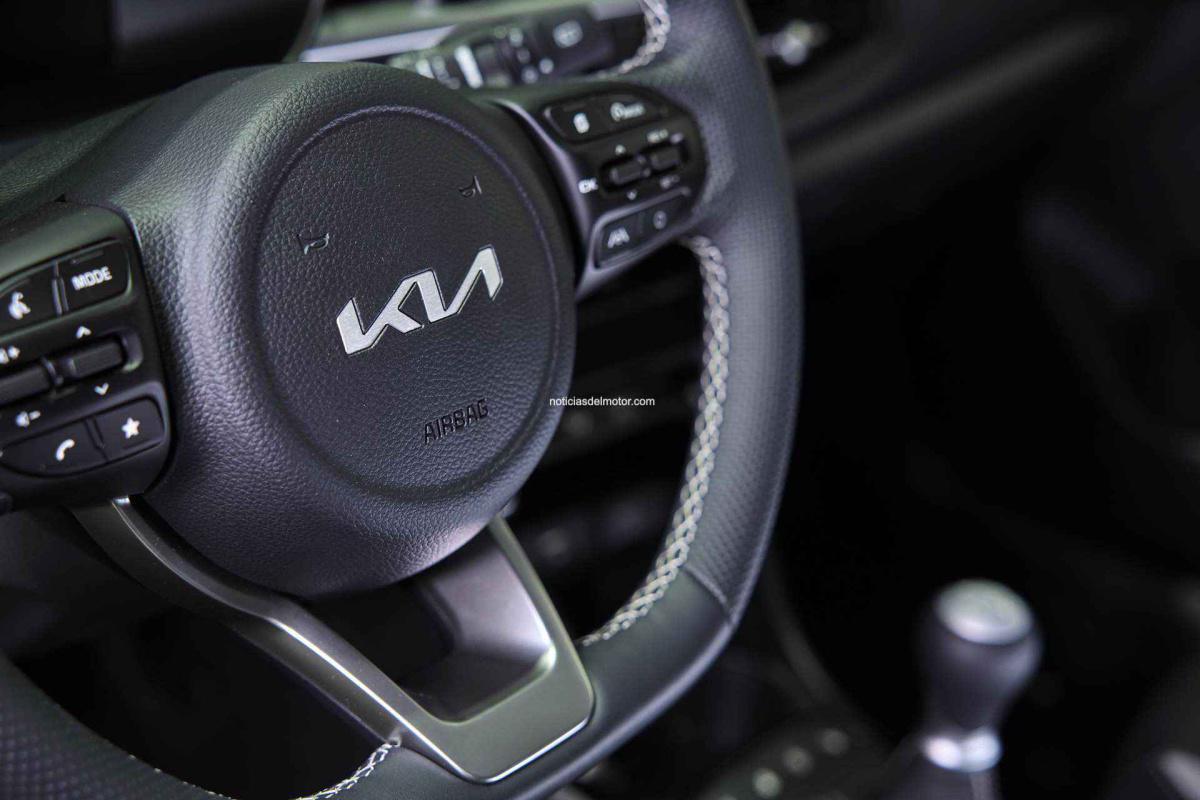 EL NUEVO KIA PICANTO APORTA UN DISEÑO INNOVADOR PARA QUE LOS CONDUCTORES DISFRUTEN DE SU LIBERTAD EL NUEVO KIA PICANTO APORTA UN DISEÑO INNOVADOR PARA QUE LOS CONDUCTORES DISFRUTEN DE SU LIBERTAD