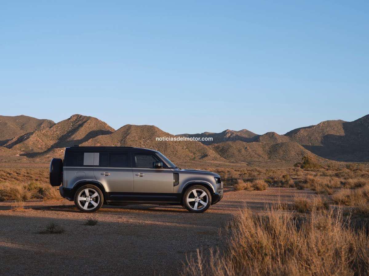 AVENTURAS AÚN MÁS LUJOSAS EN EL DEFENDER CON MÁS OPCIONES AVENTURAS AÚN MÁS LUJOSAS EN EL DEFENDER CON MÁS OPCIONES