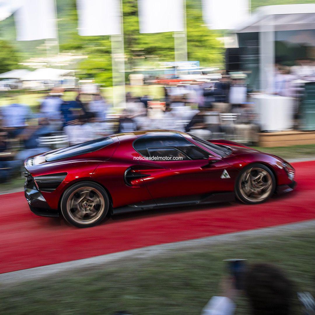 EL NUEVO ALFA ROMEO 33 STRADALE TRIUNFA EN EL "CONCORSO DI ELEGANZA DI VILLA D'ESTE" EL NUEVO ALFA ROMEO 33 STRADALE TRIUNFA EN EL "CONCORSO DI ELEGANZA DI VILLA D'ESTE"