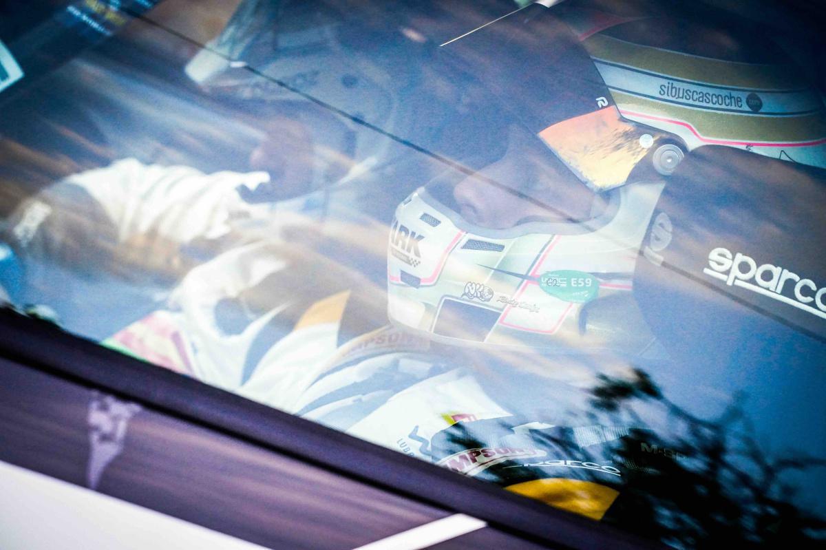 JAN SOLANS VUELVE VICTORIOSO A UNO DE SUS RALLYES FAVORITOS JAN SOLANS VUELVE VICTORIOSO A UNO DE SUS RALLYES FAVORITOS