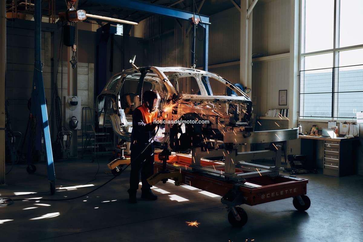 VOLVO CARS EMPIEZA A FABRICAR EL SUV EX90 TOTALMENTE ELÉCTRICO VOLVO CARS EMPIEZA A FABRICAR EL SUV EX90 TOTALMENTE ELÉCTRICO