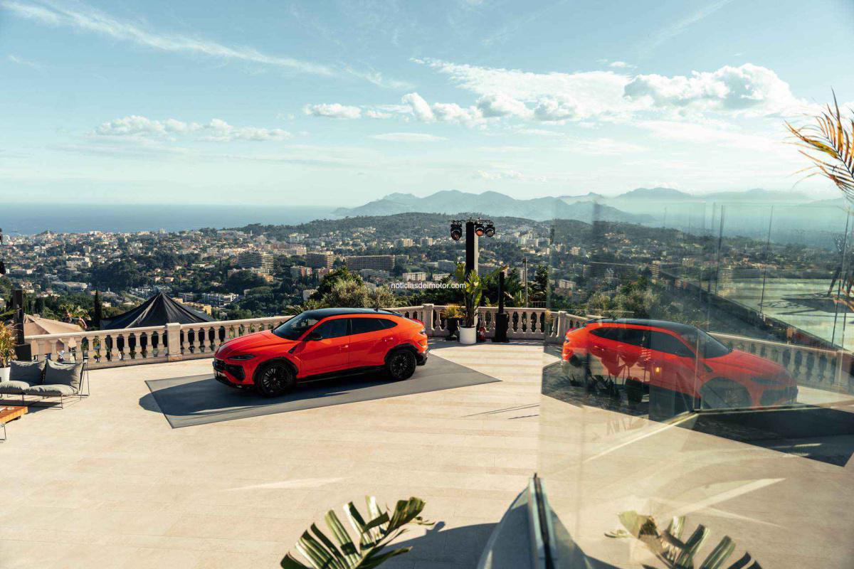 LAMBORGHINI URUS SE: PREMIERE EN CANNES PARA EL PRIMER SUPER SUV HÍBRIDO ENCHUFABLE LAMBORGHINI URUS SE: PREMIERE EN CANNES PARA EL PRIMER SUPER SUV HÍBRIDO ENCHUFABLE
