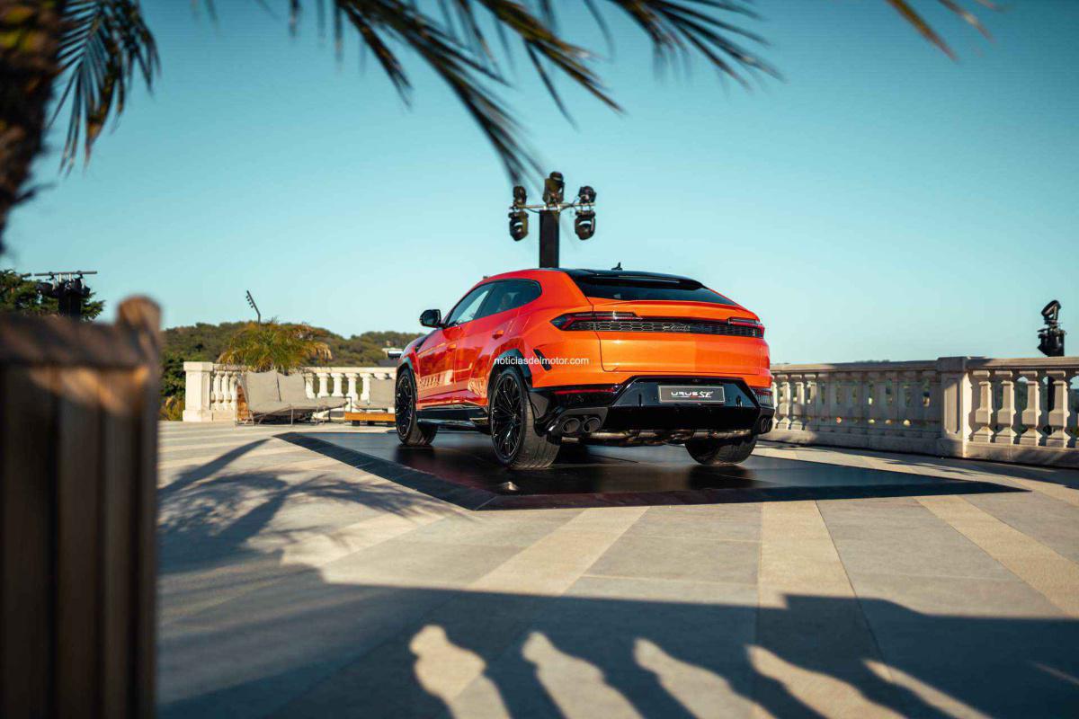 LAMBORGHINI URUS SE: PREMIERE EN CANNES PARA EL PRIMER SUPER SUV HÍBRIDO ENCHUFABLE LAMBORGHINI URUS SE: PREMIERE EN CANNES PARA EL PRIMER SUPER SUV HÍBRIDO ENCHUFABLE