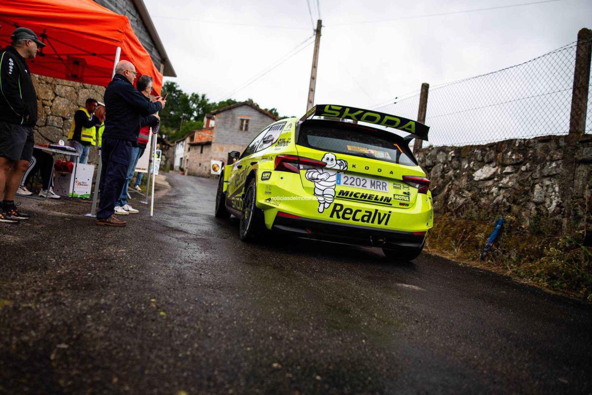 La victoria de “Cohete” Suárez en el Rally de Ourense le lleva nuevamente al liderato del S-CER. Doblete para Škoda