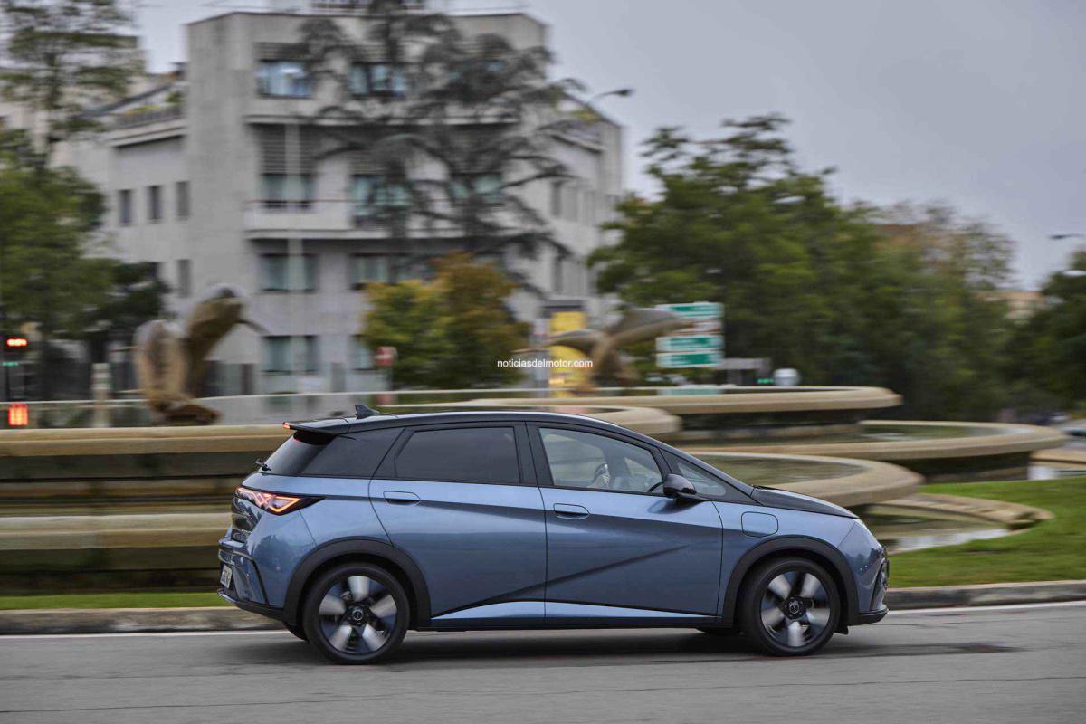 EL BYD DOLPHIN 100% ELÉCTRICO AHORA DESDE 19.990 € O POR 99 € AL MES CON 204 CV Y HASTA 559 KM DE AUTONOMÍA EL BYD DOLPHIN 100% ELÉCTRICO AHORA DESDE 19.990 € O POR 99 € AL MES CON 204 CV Y HASTA 559 KM DE AUTONOMÍA