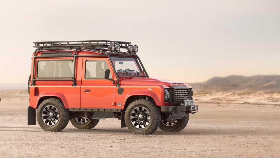 LAND ROVER PRESENTA EL CLASSIC DEFENDER V8 DE WORKS BESPOKE LAND ROVER PRESENTA EL CLASSIC DEFENDER V8 DE WORKS BESPOKE