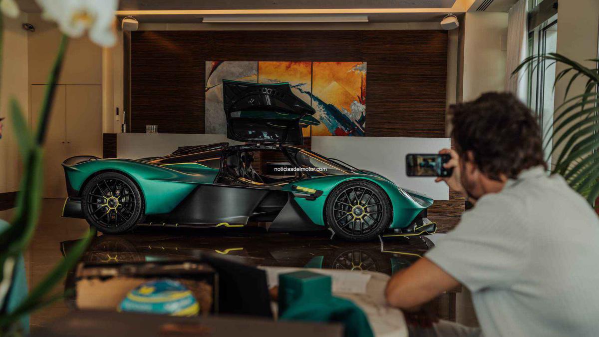 VALKYRIE: UN F1® PARA LA CARRETERA BY FERNANDO ALONSO VALKYRIE: UN F1® PARA LA CARRETERA BY FERNANDO ALONSO