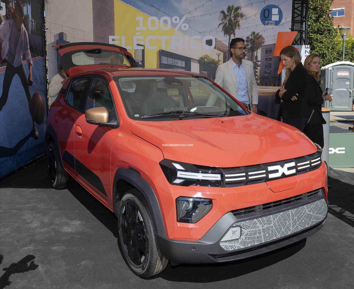 LOS NUEVOS VEHÍCULOS DE RENAULT GROUP, PROTAGONISTAS EN LA INAUGURACIÓN DEL VEM 2024 LOS NUEVOS VEHÍCULOS DE RENAULT GROUP, PROTAGONISTAS EN LA INAUGURACIÓN DEL VEM 2024