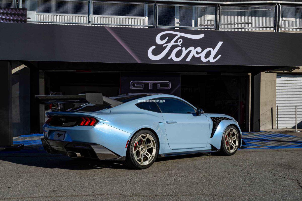 EL MUSTANG GTD 2025 ES EL MUSTANG DE PRODUCCIÓN MÁS RÁPIDO Y POTENTE DE LA HISTORIA