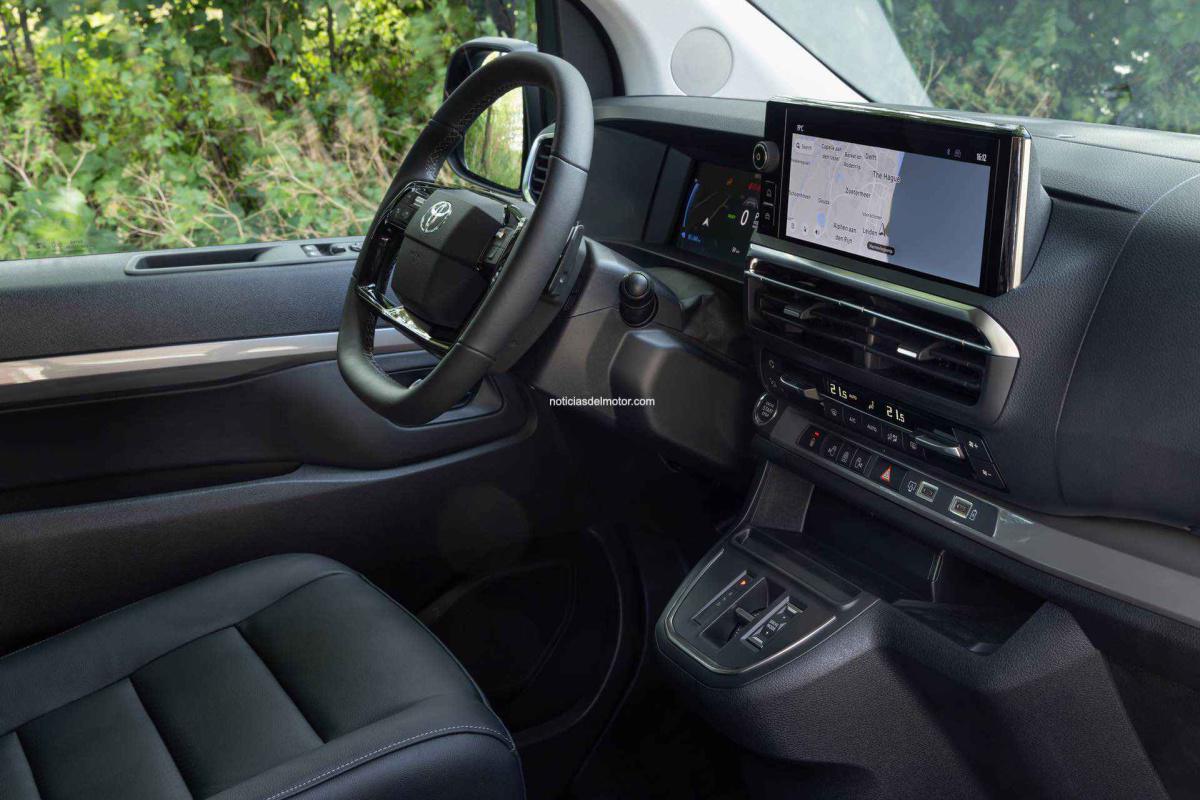 NUEVOS MODELOS TOYOTA PROACE Y PROACE CITY MÁS SEGUROS, MÁS CONECTADOS Y CON MEJORES PRESTACIONES ELÉCTRICAS NUEVOS MODELOS TOYOTA PROACE Y PROACE CITY MÁS SEGUROS, MÁS CONECTADOS Y CON MEJORES PRESTACIONES ELÉCTRICAS