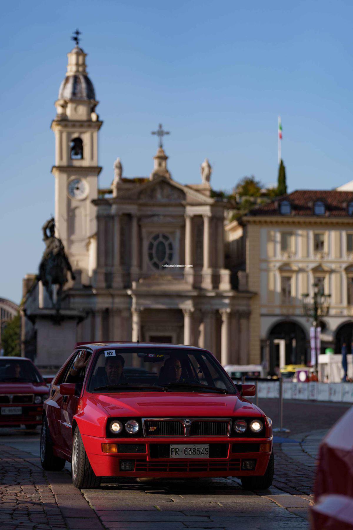 130 LANCIA DELTA EN TURÍN CON MIKI BIASION 130 LANCIA DELTA EN TURÍN CON MIKI BIASION