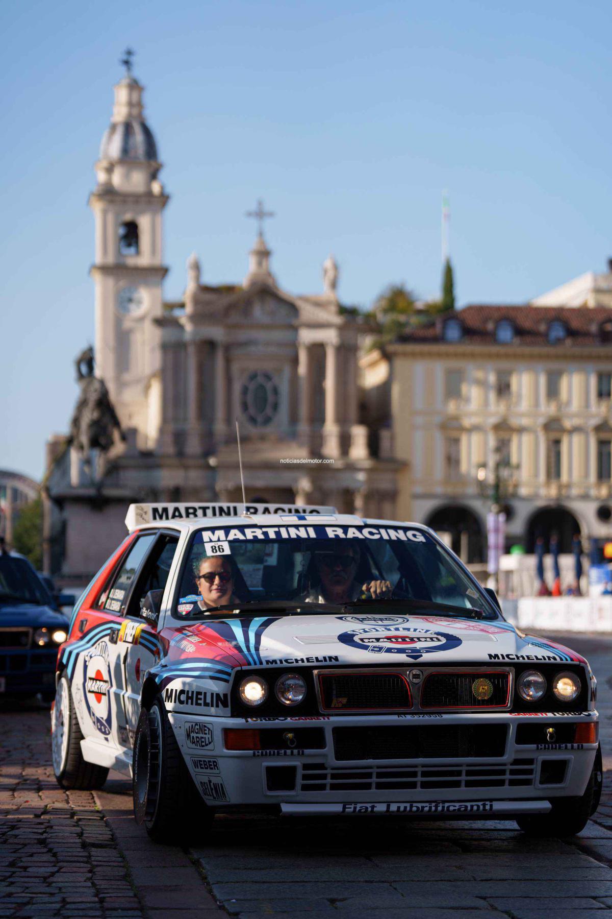 130 LANCIA DELTA EN TURÍN CON MIKI BIASION 130 LANCIA DELTA EN TURÍN CON MIKI BIASION