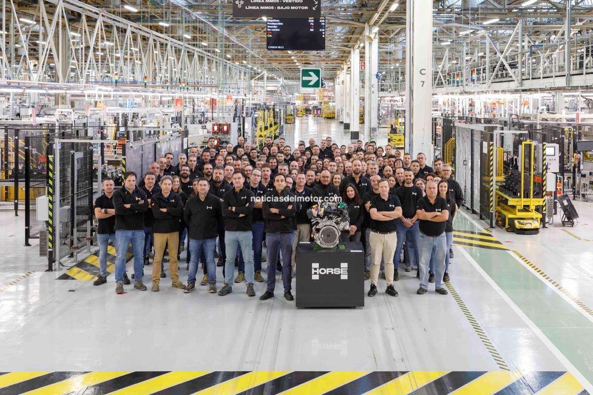 HORSE INICIA LA PRODUCCIÓN DE MOTORES HÍBRIDOS ENCHUFABLES EN SUS INSTALACIONES DE VALLADOLID HORSE INICIA LA PRODUCCIÓN DE MOTORES HÍBRIDOS ENCHUFABLES EN SUS INSTALACIONES DE VALLADOLID