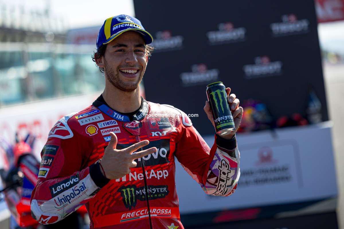 Pole position y victoria en la Sprint para Bagnaia y el Ducati Lenovo Team. Tercera posición para Bastianini Pole position y victoria en la Sprint para Bagnaia y el Ducati Lenovo Team. Tercera posición para Bastianini