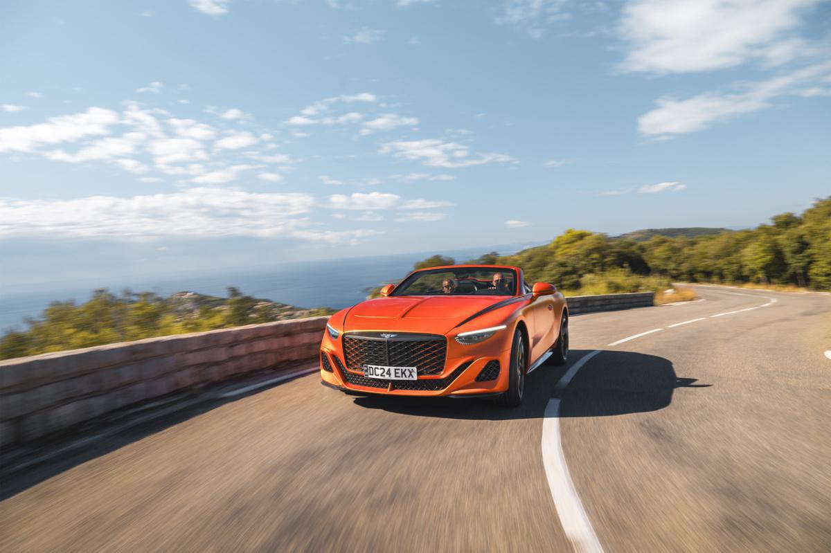 EL BENTLEY W12 MÁS POTENTE INICIA SU VIAJE DE DESPEDIDA EL BENTLEY W12 MÁS POTENTE INICIA SU VIAJE DE DESPEDIDA