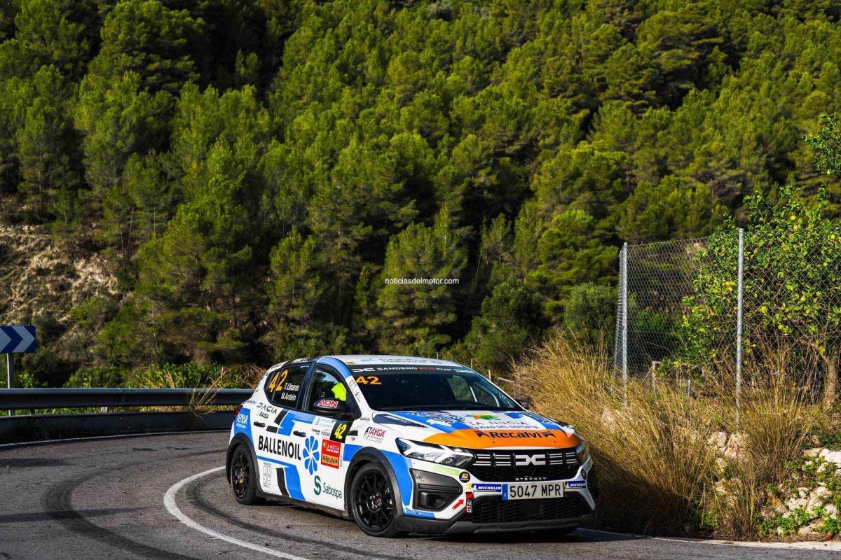 JUAN CARLOS CASTRO, PRIMER CAMPÉON DE LA SANDERO ECO CUP