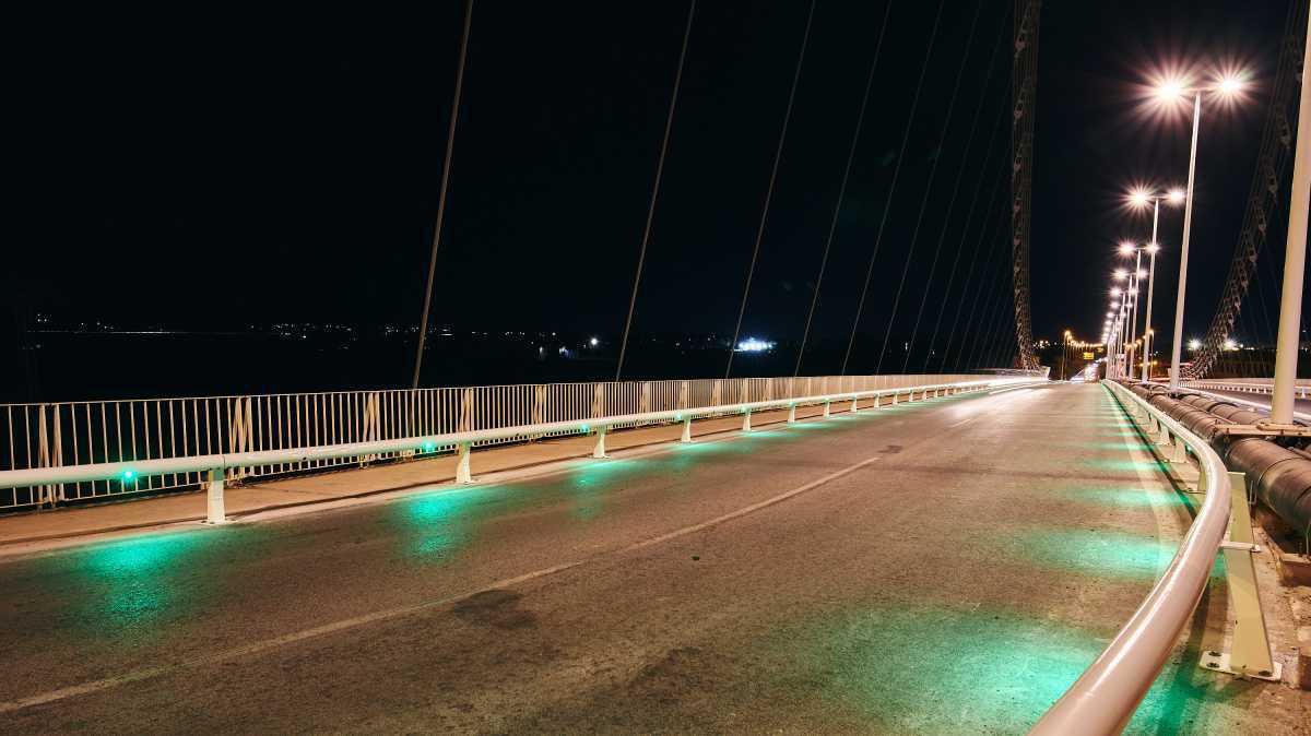 LOS AVISOS EN TIEMPO REAL QUE REALIZAN LOS SISTEMAS INTELIGENTES DE TRANSPORTE (ITS) SON DETERMINANTES PARA LA SEGURIDAD VIAL DE LOS USUARIOS LOS AVISOS EN TIEMPO REAL QUE REALIZAN LOS SISTEMAS INTELIGENTES DE TRANSPORTE (ITS) SON DETERMINANTES PARA LA SEGURIDAD VIAL DE LOS USUARIOS