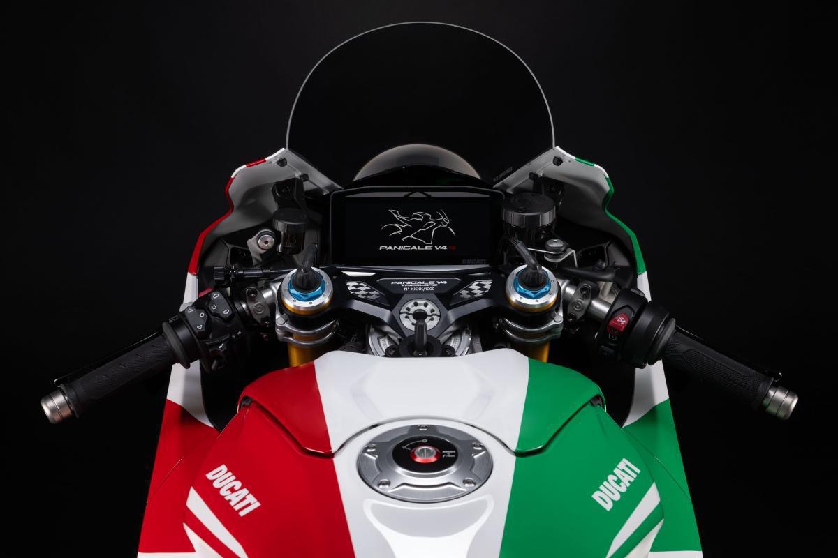 Ducati Panigale V4 Tricolore: una moto de colección para celebrar el ‘Made in Italy’  Ducati Panigale V4 Tricolore: una moto de colección para celebrar el ‘Made in Italy’