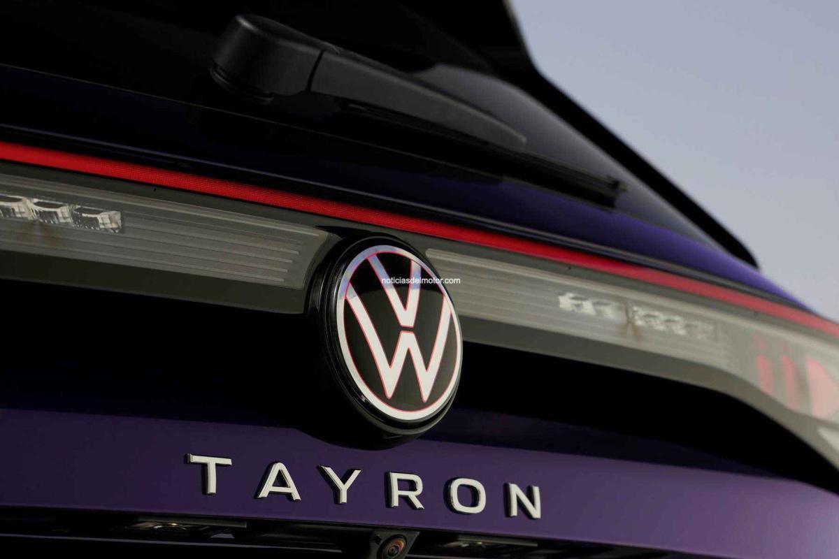 NUEVO VOLKSWAGEN TAYRON, UN AMPLIO Y TECNOLÓGICO SUV PREMIUM DE SIETE PLAZAS DESDE 40.600 EUROS NUEVO VOLKSWAGEN TAYRON, UN AMPLIO Y TECNOLÓGICO SUV PREMIUM DE SIETE PLAZAS DESDE 40.600 EUROS