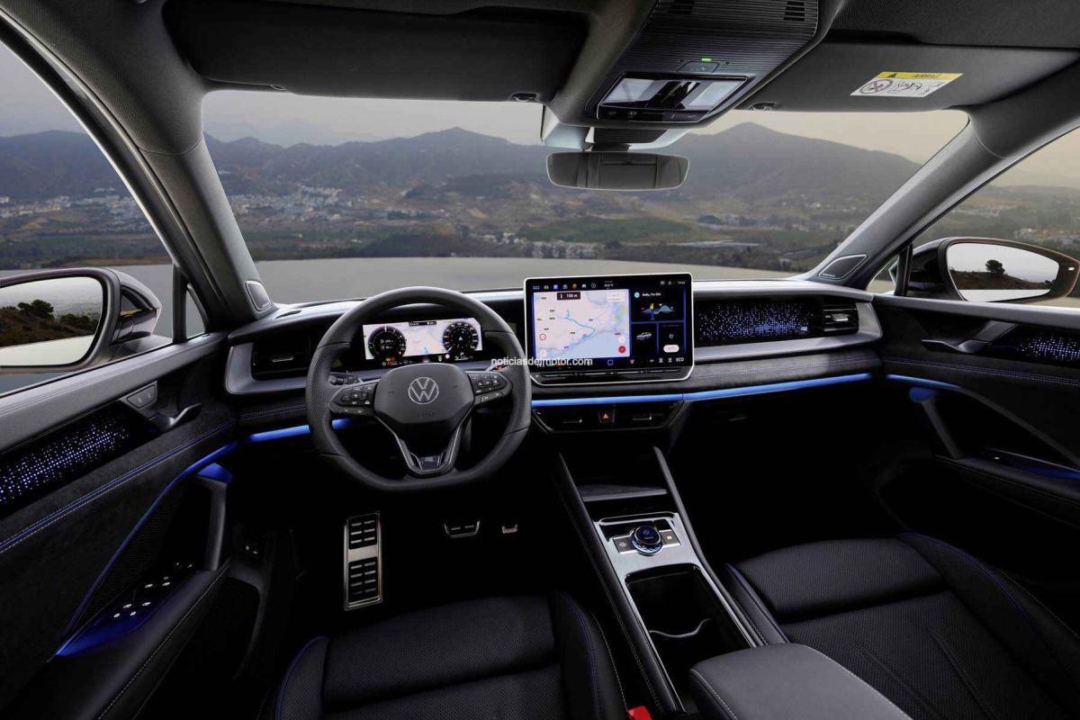 NUEVO VOLKSWAGEN TAYRON, UN AMPLIO Y TECNOLÓGICO SUV PREMIUM DE SIETE PLAZAS DESDE 40.600 EUROS NUEVO VOLKSWAGEN TAYRON, UN AMPLIO Y TECNOLÓGICO SUV PREMIUM DE SIETE PLAZAS DESDE 40.600 EUROS