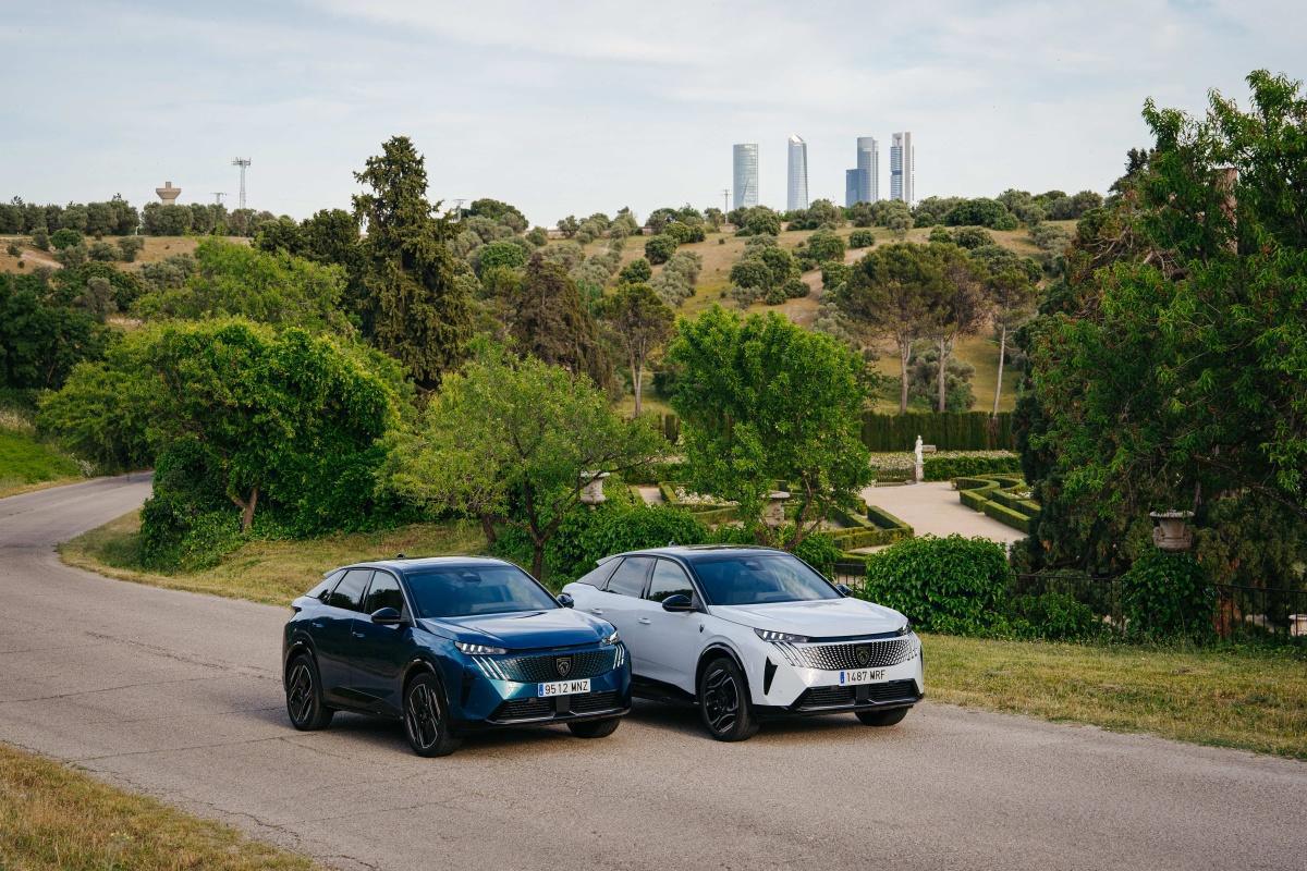 PEUGEOT EXTIENDE LOS 8 AÑOS DE GARANTÍA ALLURE CARE A TODOS LOS TURISMOS HASTA EL 31 DE DICIEMBRE PEUGEOT EXTIENDE LOS 8 AÑOS DE GARANTÍA ALLURE CARE A TODOS LOS TURISMOS HASTA EL 31 DE DICIEMBRE