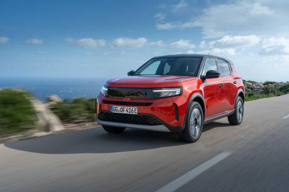 UN GRAN AÑO PARA OPEL: ESTRENOS MUNDIALES QUE MARCAN TENDENCIA Y "125 AÑOS DE PRODUCCIÓN DE AUTOMÓVILES" UN GRAN AÑO PARA OPEL: ESTRENOS MUNDIALES QUE MARCAN TENDENCIA Y "125 AÑOS DE PRODUCCIÓN DE AUTOMÓVILES"