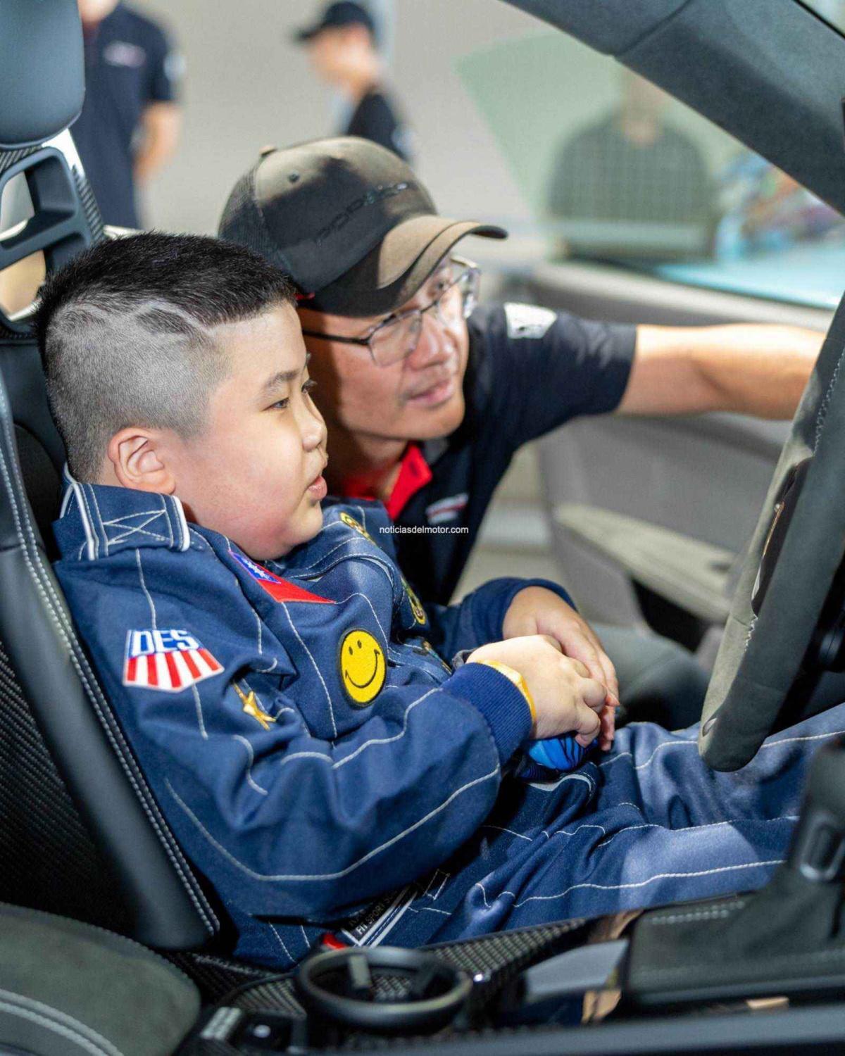 PORSCHE CUMPLE LOS SUEÑOS DE NIÑOS Y JÓVENES GRAVEMENTE ENFERMOS PORSCHE CUMPLE LOS SUEÑOS DE NIÑOS Y JÓVENES GRAVEMENTE ENFERMOS