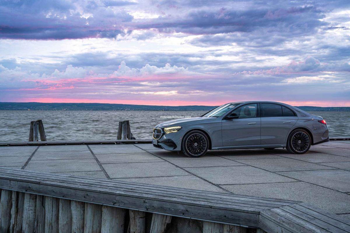 EL MERCEDES-BENZ CLASE E RECIBE EL PREMIO “BEST PERFORMER” 2024 DE EURO NCAP EL MERCEDES-BENZ CLASE E RECIBE EL PREMIO “BEST PERFORMER” 2024 DE EURO NCAP