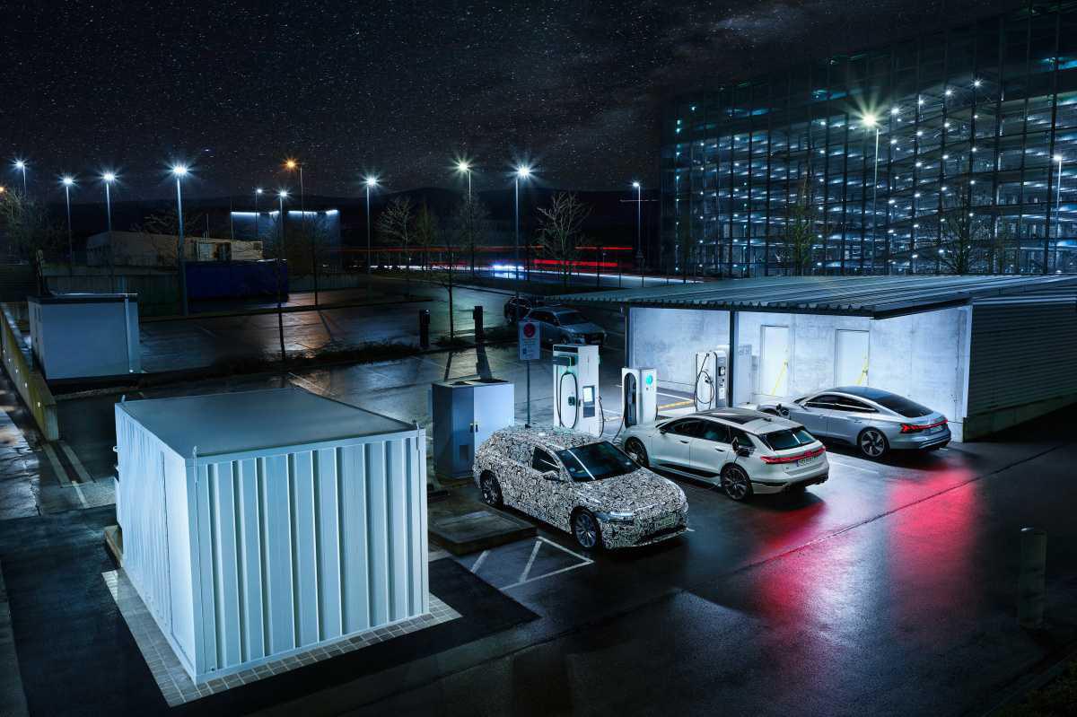 AUDI SIMULA LA CARGA DE VEHÍCULOS ELÉCTRICOS EN LAS REDES ELÉCTRICAS DE TODO EL MUNDO AUDI SIMULA LA CARGA DE VEHÍCULOS ELÉCTRICOS EN LAS REDES ELÉCTRICAS DE TODO EL MUNDO