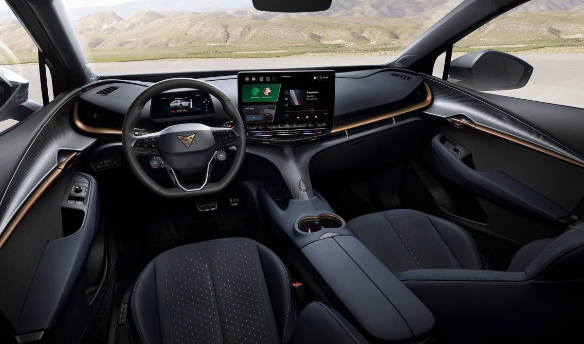 CUPRA refuerza su compromiso con la electrificación con la modalidad de compra flexible 'e-Flex'