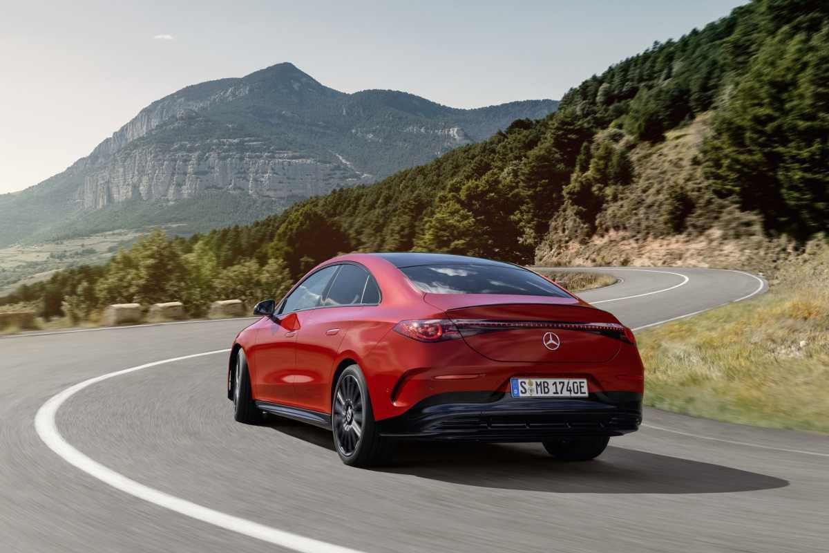 EL NUEVO CLA: EL MERCEDES-BENZ MÁS EMOCIONAL, EFICIENTE, INTUITIVO E INTELIGENTE DE TODOS LOS TIEMPOS