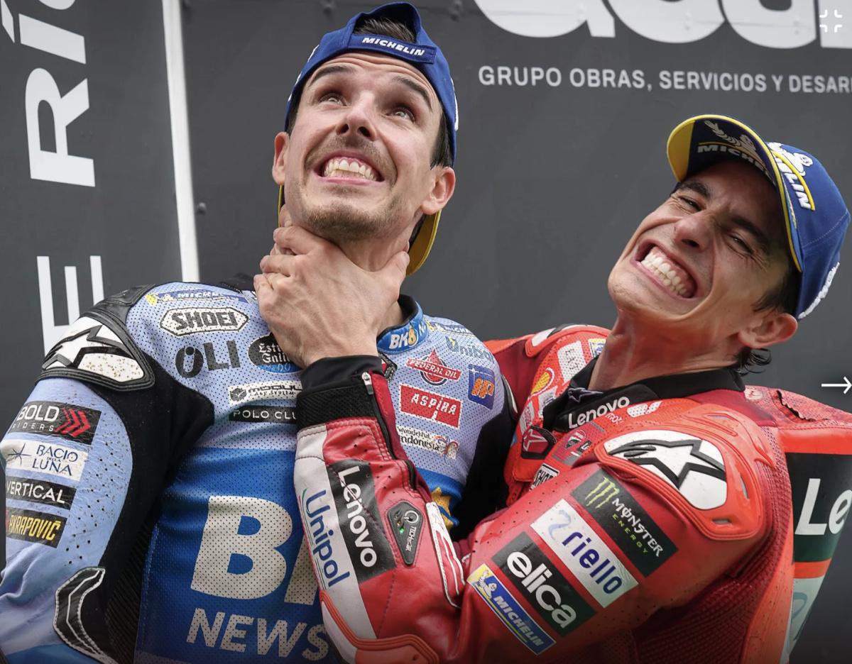 Marc Márquez sella su segunda victoria consecutiva e iguala a Nieto