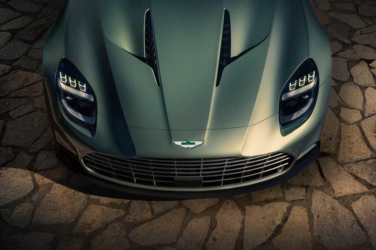 ASTON MARTIN VANQUISH VOLANTE: EL DESCAPOTABLE DE MOTOR DELANTERO MÁS RÁPIDO Y POTENTE DEL MUNDO