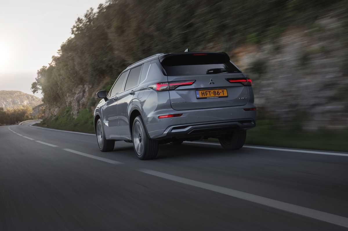 NUEVO MITSUBISHI OUTLANDER PHEV
