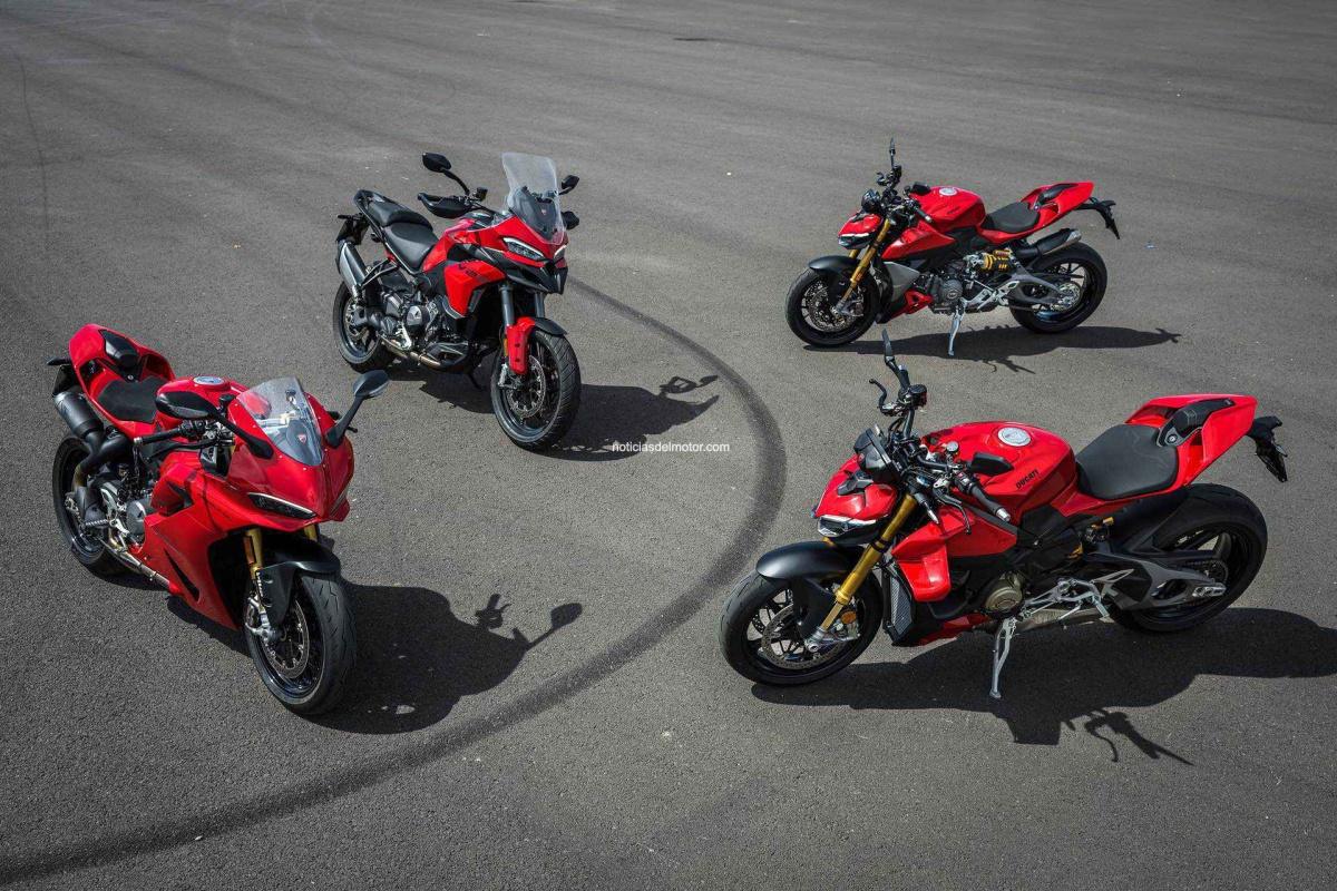 Ducati España y Portugal luce su gama de producto en Almería  Ducati España y Portugal luce su gama de producto en Almería